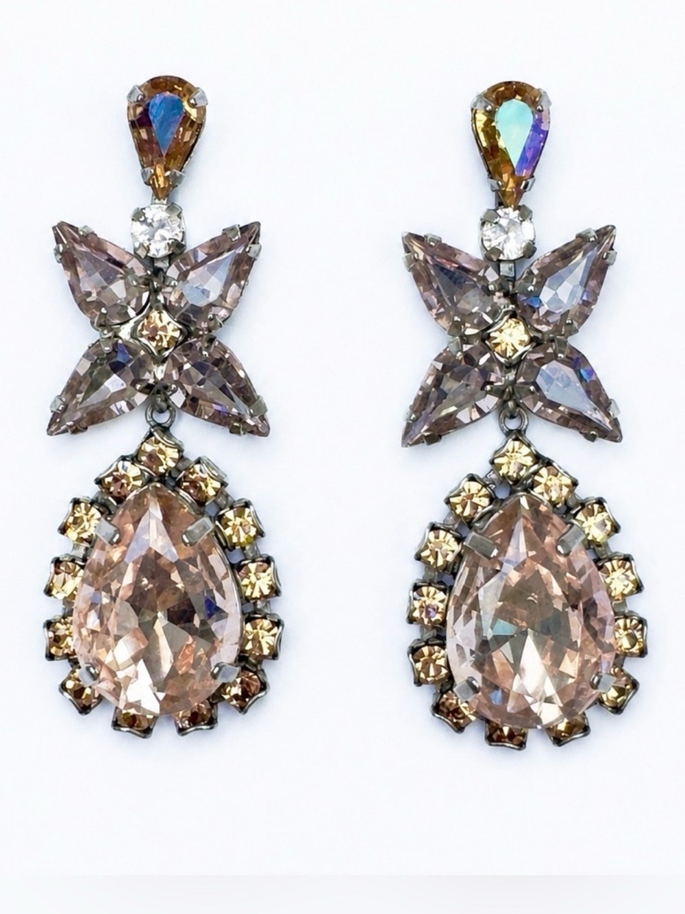 SORRELLI Elegant Crystal Drop Earrings
